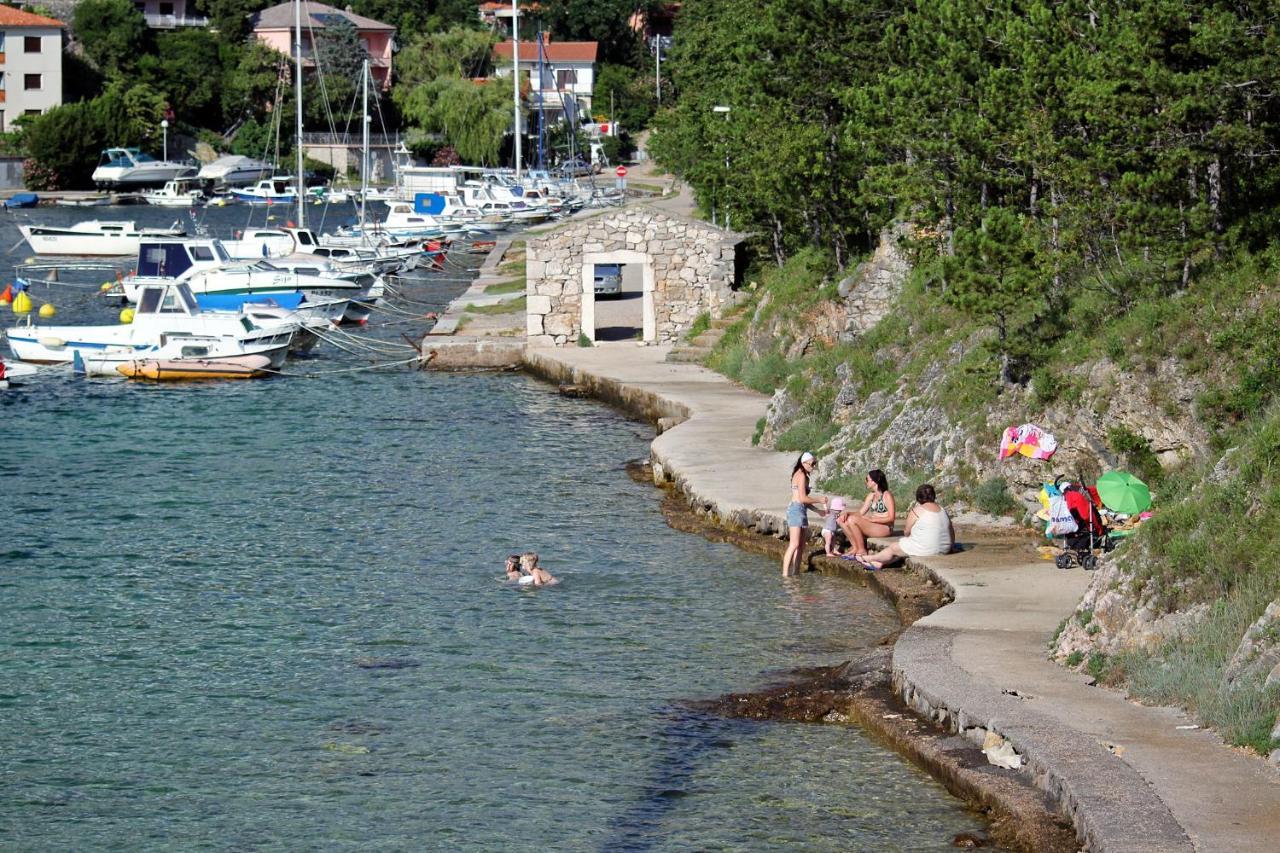 Apartments With A Swimming Pool Jadranovo, Crikvenica - 3238 エクステリア 写真