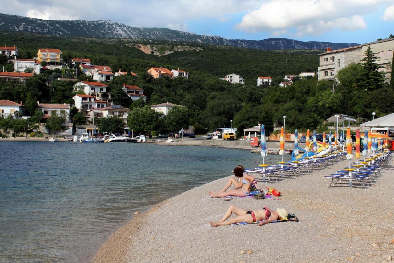 Apartments With A Swimming Pool Jadranovo, Crikvenica - 3238 エクステリア 写真