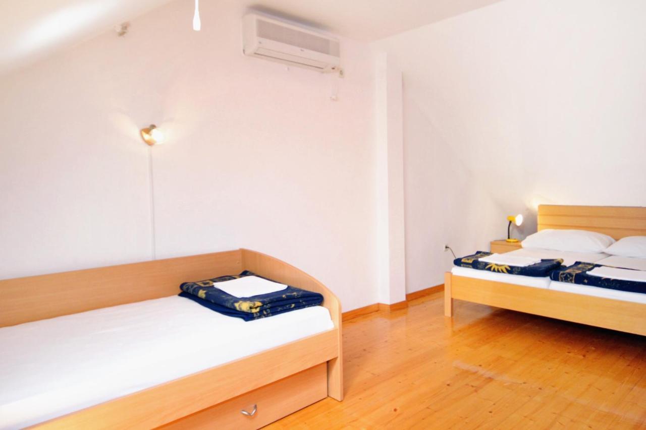 Apartments With A Swimming Pool Jadranovo, Crikvenica - 3238 エクステリア 写真
