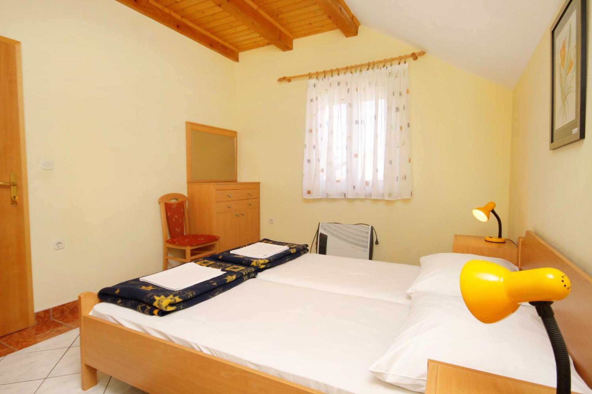 Apartments With A Swimming Pool Jadranovo, Crikvenica - 3238 部屋 写真