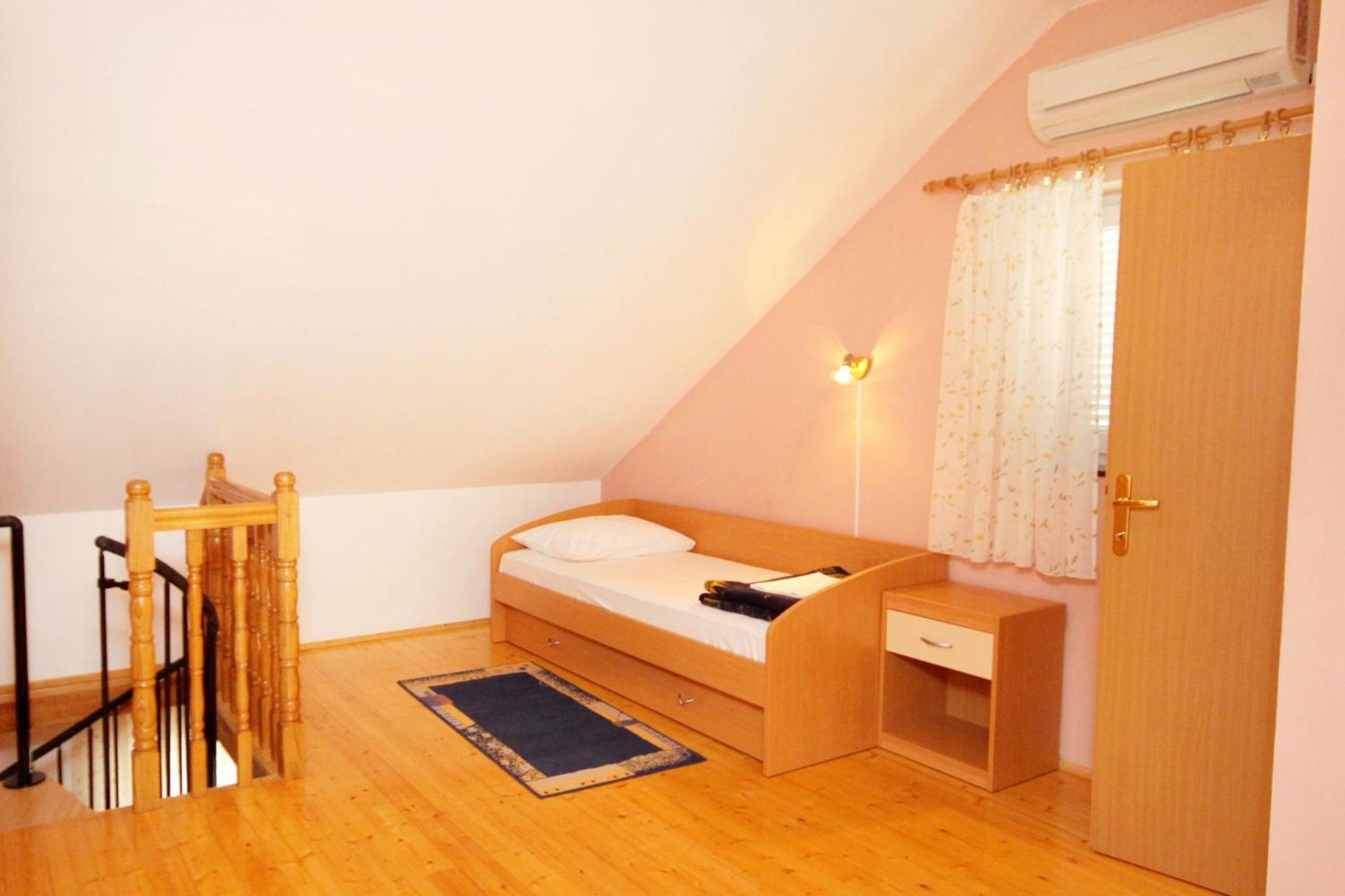Apartments With A Swimming Pool Jadranovo, Crikvenica - 3238 部屋 写真